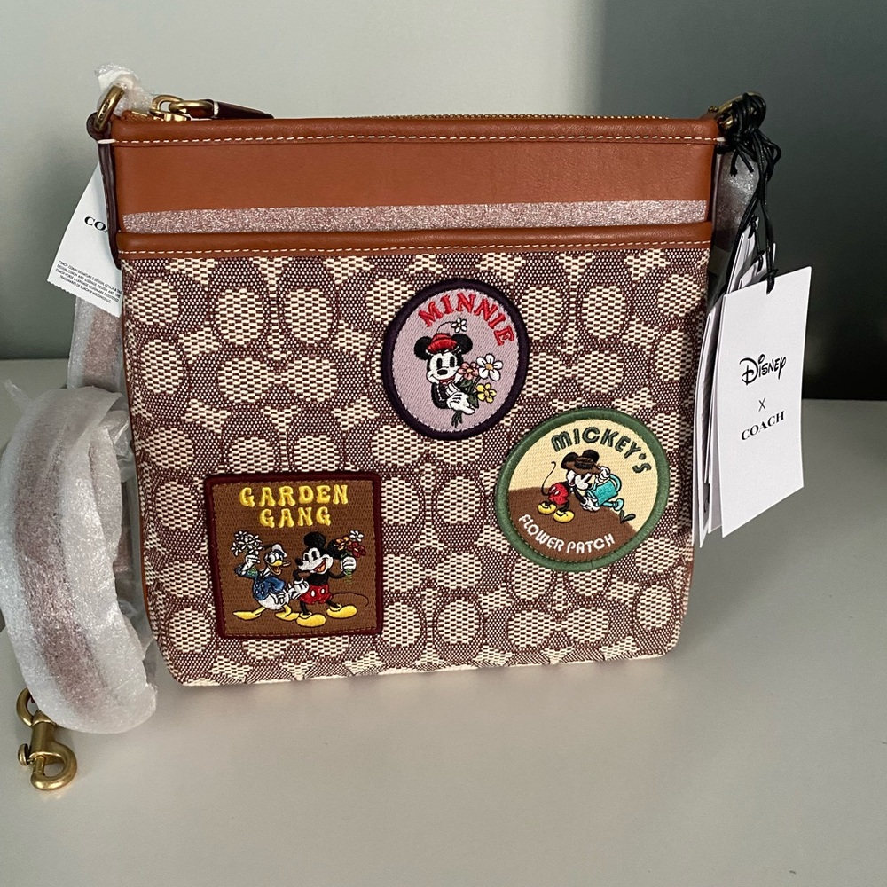 Coach Messenger Crossbody Bag In Signature Textile Jacquard With Patches
